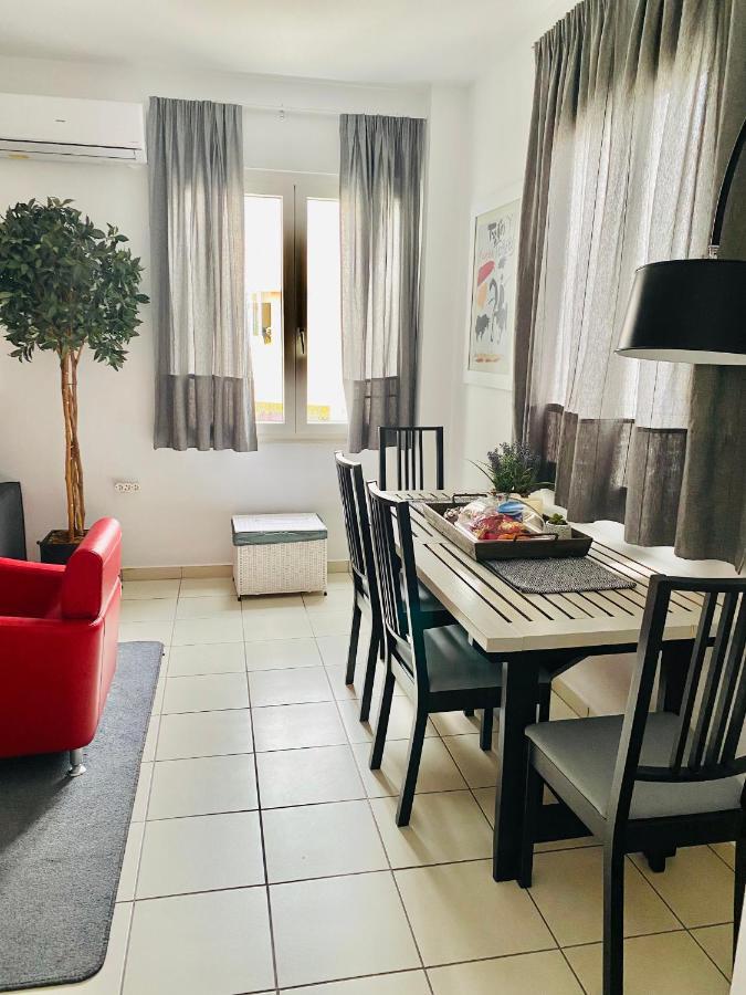 Gianna'S Apartment Central Aigio Cozy And Shining Exterior foto